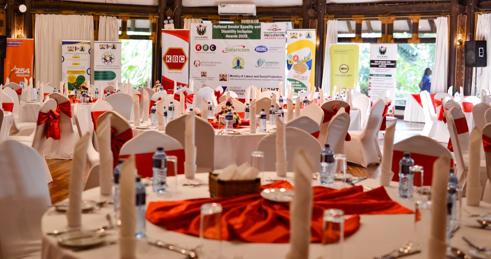 Award Galas & Banquets